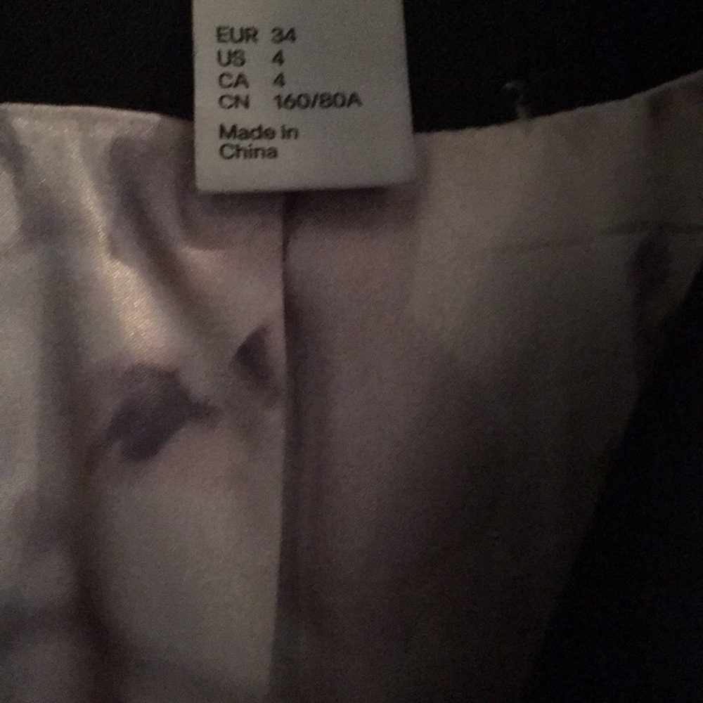 Blazer - Picture 2 of 3